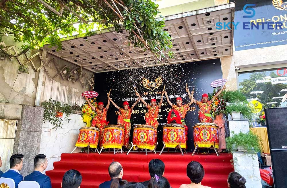 to-chuc-khai-truong-tron-goi